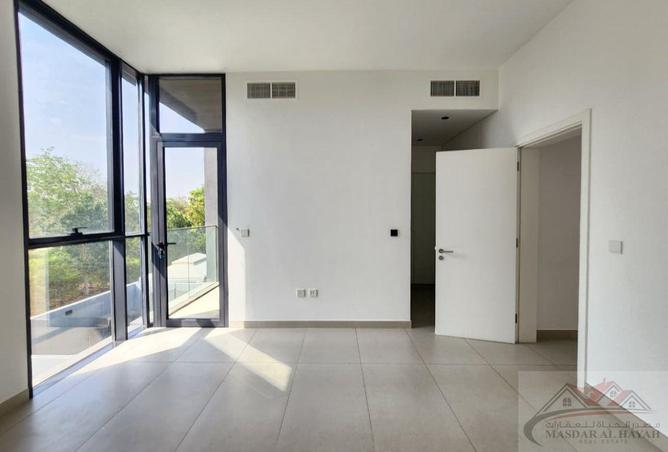 120179360 - Property Image 2