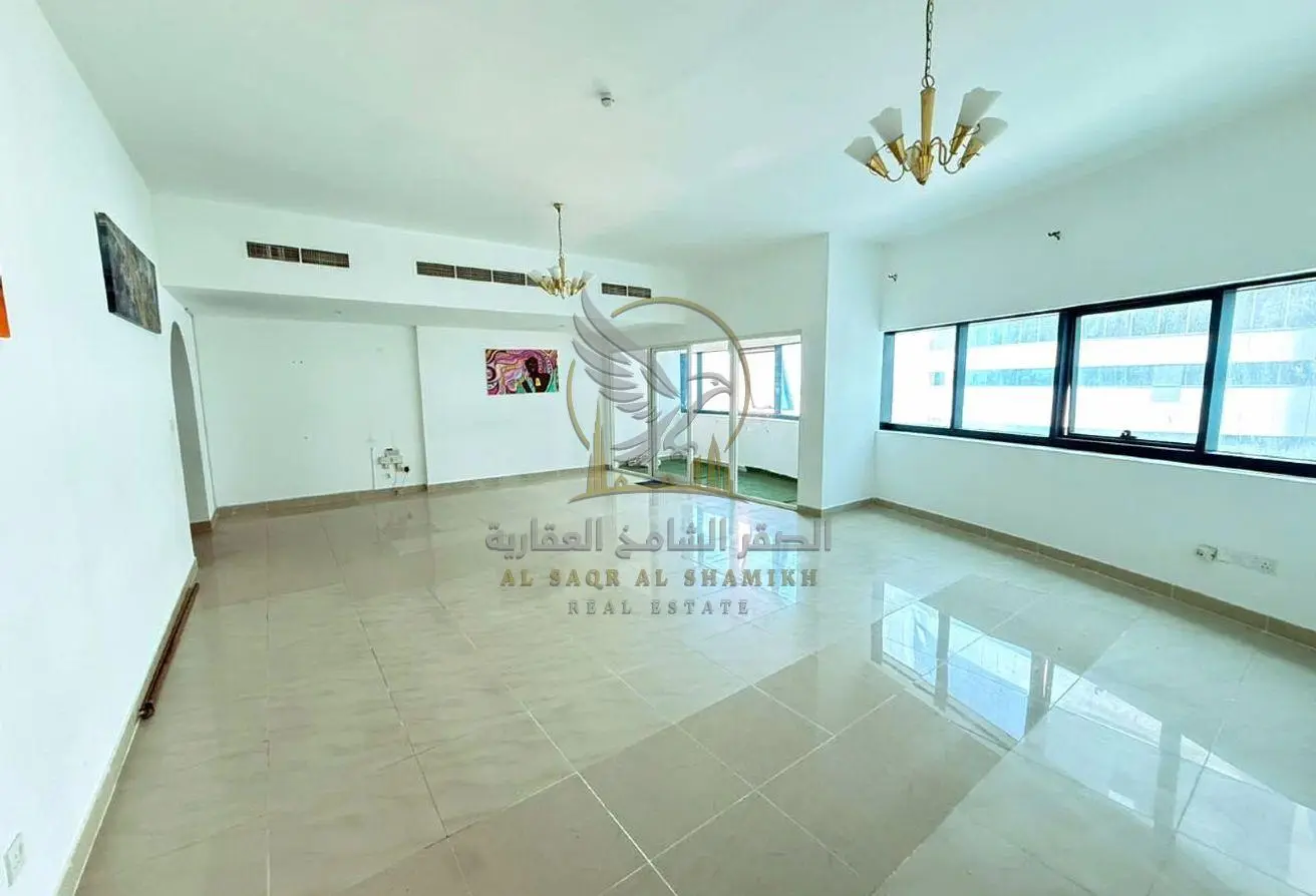 158239163 - Property Main Image