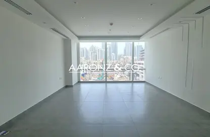 Office Space - Studio for rent in Tamani Art Tower - Business Bay - Dubai