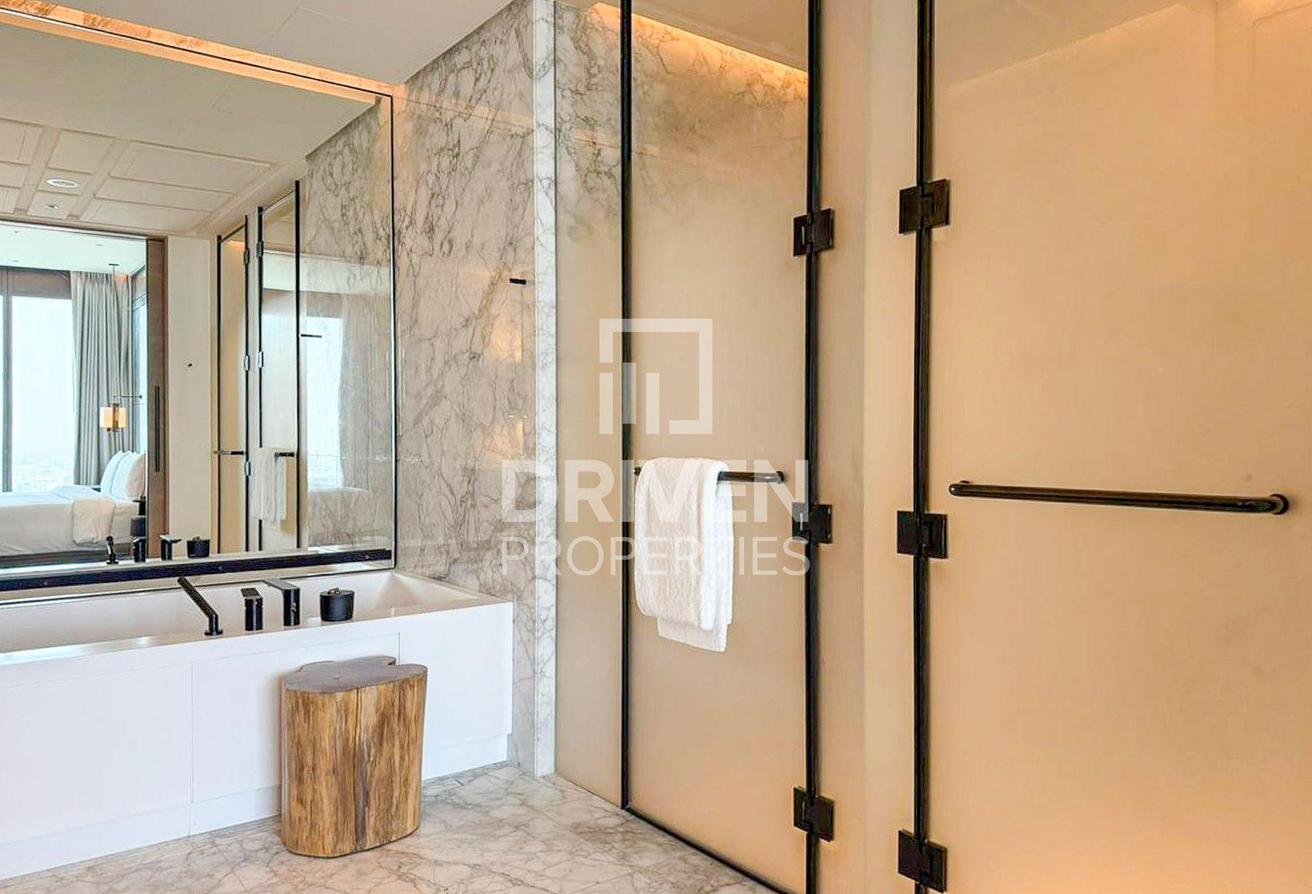 Stunning Furnished Apt | Vacant | High Floor photo 22