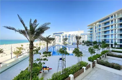 شقة - 2 غرف نوم - 4 حمامات للايجار في ممشى السعديات - منطقة السعديات الثقافية - جزيرة السعديات - أبوظبي