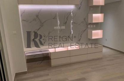Apartment - 2 - 2 for rent in Waters Edge - Yas Island - Abu Dhabi