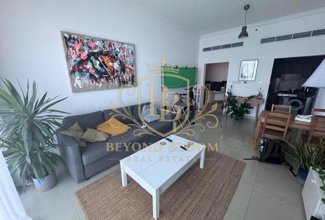 128852403 - Property Image 3