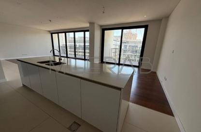Apartment - 3 Bedrooms - 5 Bathrooms for sale in City Walk Residential Building 4B - City Walk Residential - City Walk - Dubai