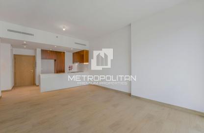 Apartment - 2 Bedrooms - 3 Bathrooms for rent in La Rive Building 2 - La Rive - Port de La Mer - La Mer - Jumeirah - Dubai