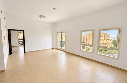 Apartment - 1 - 2 for rent in Al Thamam 30 - Al Thamam - Remraam - Dubai Apartment - 1 - 2 for rent in Al Thamam 30 - Al Thamam - Remraam - Dubai