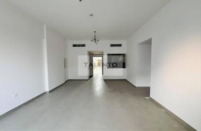 Apartment - 2 - 3 for rent in Al Warsan 4 - Al Warsan - Dubai