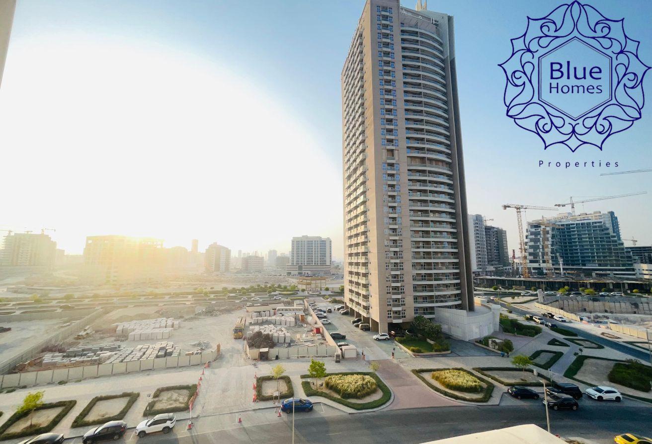 Spacious 1BR | Balcony | Community View | Arjan photo 16