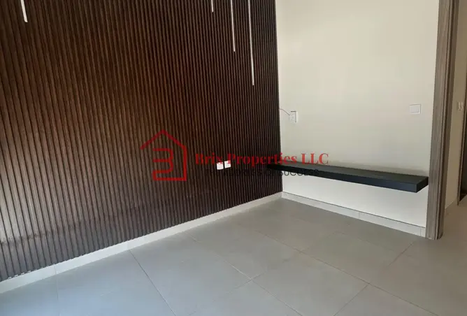 163264986 - Property Image 2
