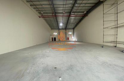 Warehouse - Studio - 1 Bathroom for rent in Umm Al Thuoob - Umm Al Quwain