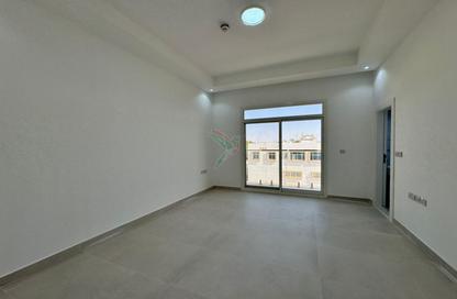 Apartment - 2 Bedrooms - 3 Bathrooms for rent in Hai Al Maahad - Al Mutarad - Al Ain