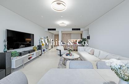 Apartment - 2 Bedrooms - 3 Bathrooms for sale in The 100 - Meydan Avenue - Meydan - Dubai