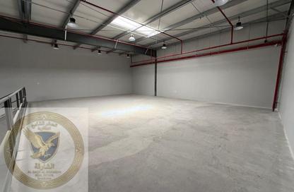 Warehouse - Studio - 1 Bathroom for rent in Al Jlail - Al Sajaa - Sharjah