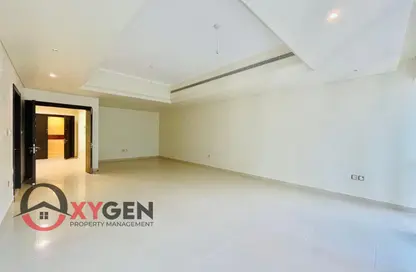 Apartment - 3 Bedrooms - 5 Bathrooms for rent in Sheikha Salama Tower - Khalidiya Street - Al Khalidiya - Abu Dhabi