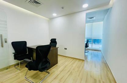 Office Space - Studio - 4 for rent in Hamdan Street - Abu Dhabi