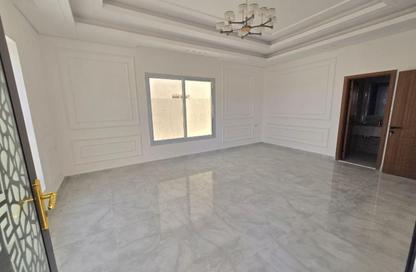 Villa - 5 Bedrooms - 7 Bathrooms for sale in Al Yasmeen 1 - Al Yasmeen - Ajman