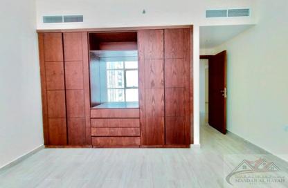 Apartment - 2 - 2 for rent in Muwaileh 29 Building - Muwaileh - Sharjah
