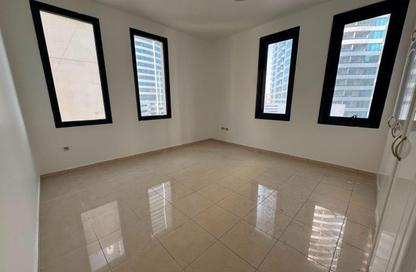 Apartment - 2 Bedrooms - 2 Bathrooms for rent in Al Dana Tower - Al Majaz 3 - Al Majaz - Sharjah
