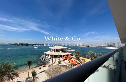 Apartment - 1 - 2 for rent in Azure Residences - Palm Jumeirah - Dubai