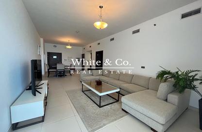Apartment - 1 - 2 for rent in Azure Residences - Palm Jumeirah - Dubai