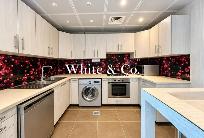 145990309 - Property Image 3