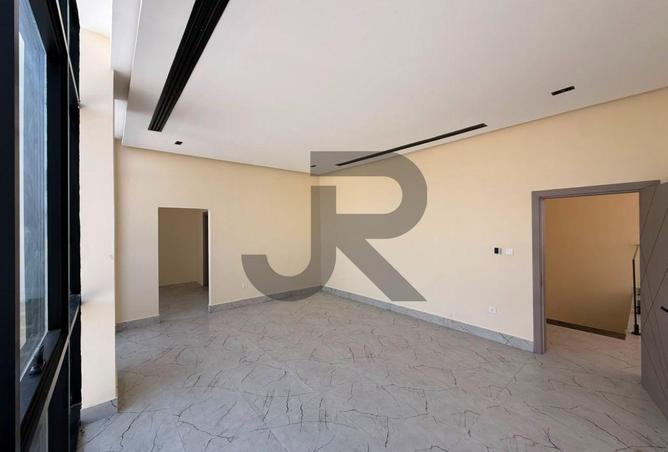 141894886 - Property Image 3