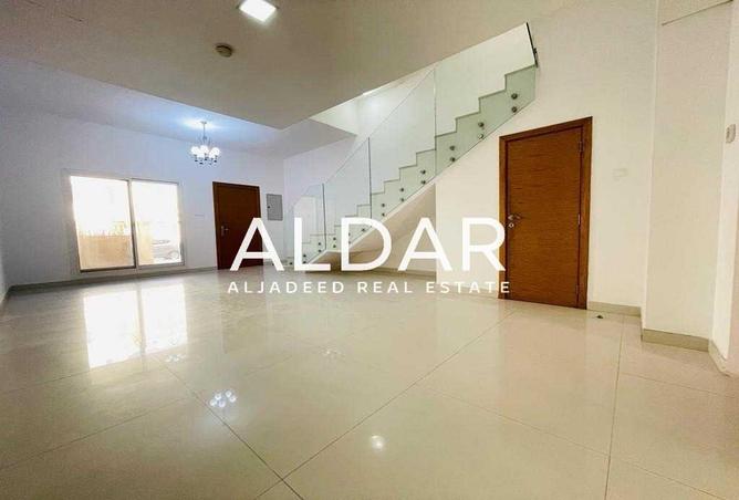 90061920 - Property Image 3