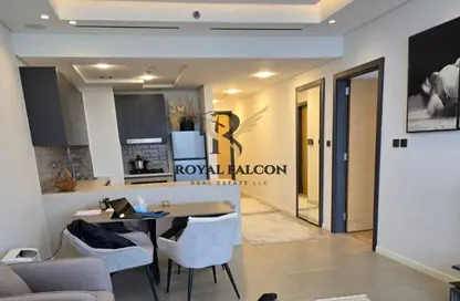 Apartment - 1 Bedroom - 2 Bathrooms for rent in Diamond Building - Jumeirah Garden City - Al Satwa - Dubai