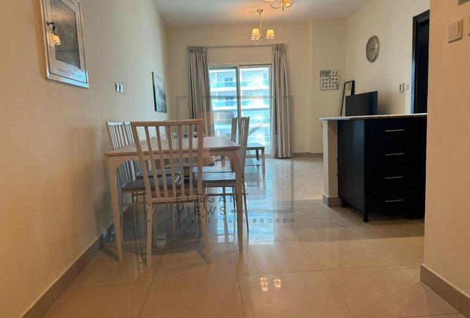 74238744 - Property Image 2