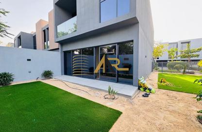 Townhouse - 3 - 4 for sale in Robinia - Masaar - Tilal City - Sharjah