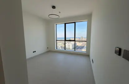 Apartment - 3 Bedrooms - 3 Bathrooms for sale in Al Mamzar - Al Mamzar - Sharjah - Sharjah