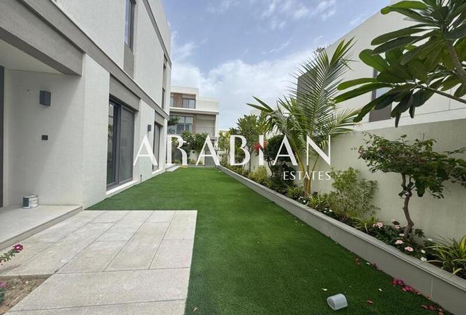 77370240 - Property Main Image