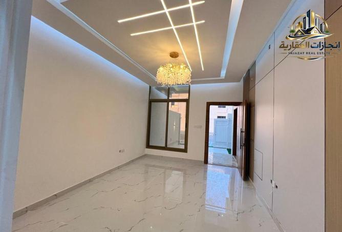 113718807 - Property Image 3