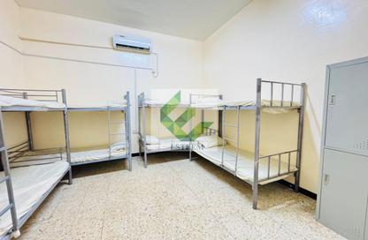 Labor Camp - Studio - 7+ for rent in Mussafah Industrial Area - Mussafah - Abu Dhabi