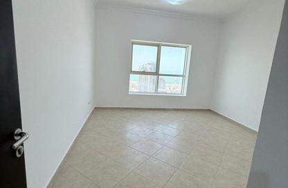 Apartment - 3 Bedrooms - 3 Bathrooms for rent in Al Khan Lagoon - Al Khan - Sharjah