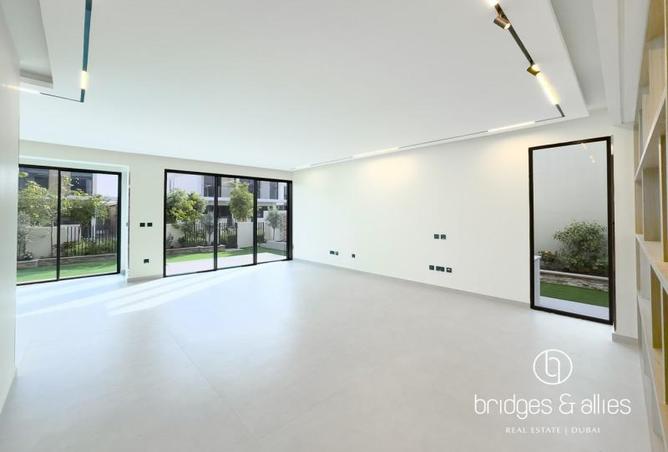 71921166 - صورة العقار 3