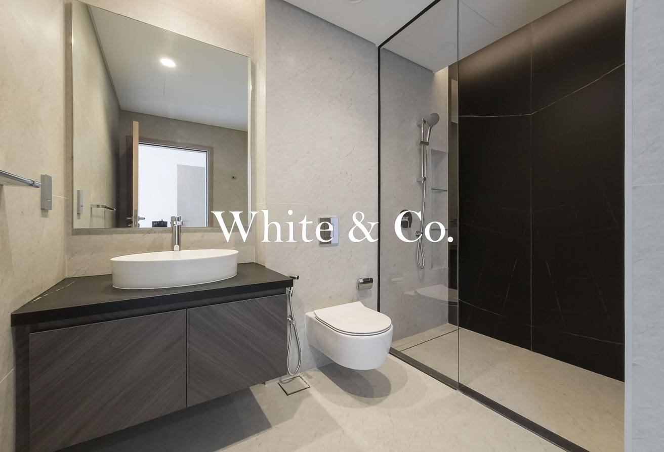 CANAL VIEW | LOWER FLOOR | LARGE LAYOUT photo 8