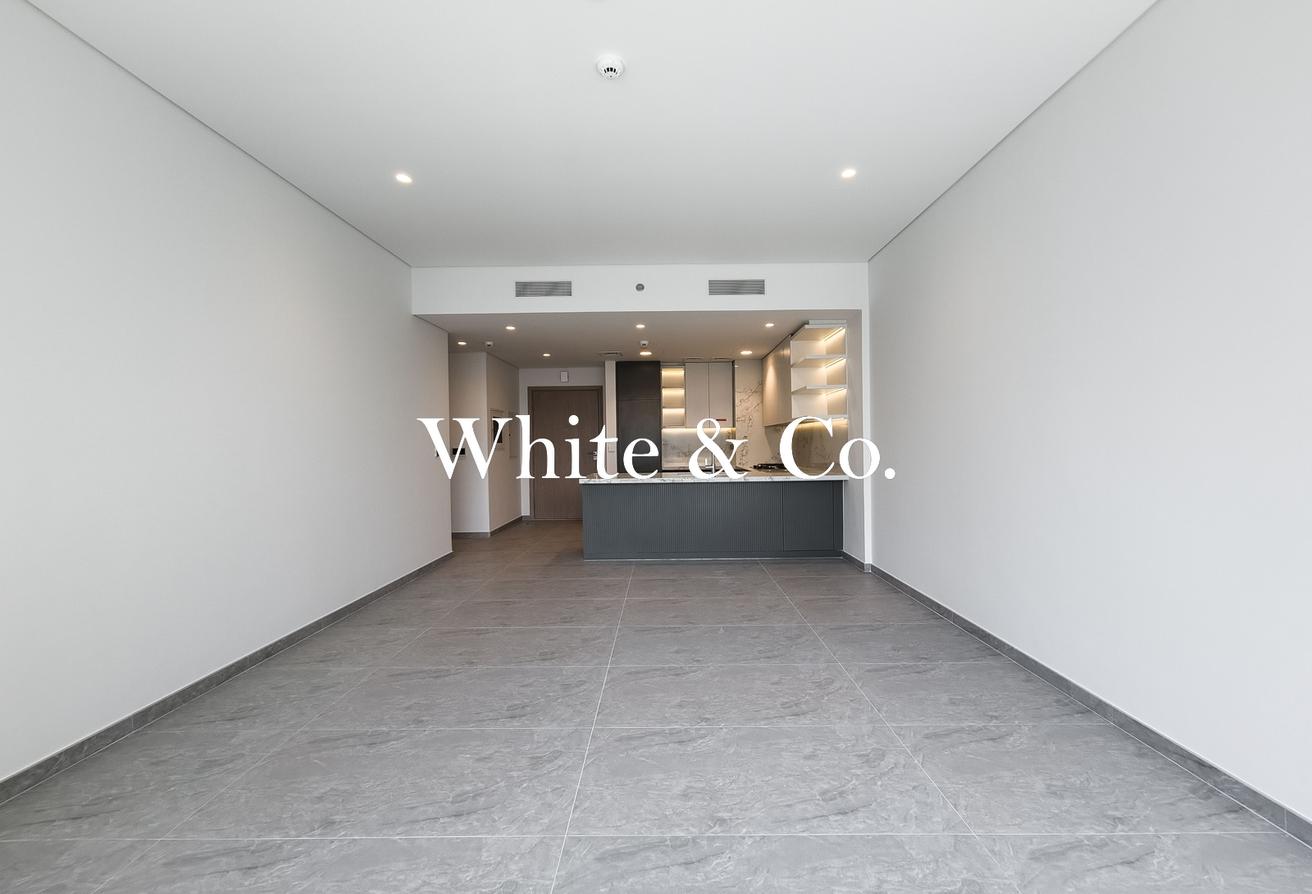 CANAL VIEW | LOWER FLOOR | LARGE LAYOUT photo 6