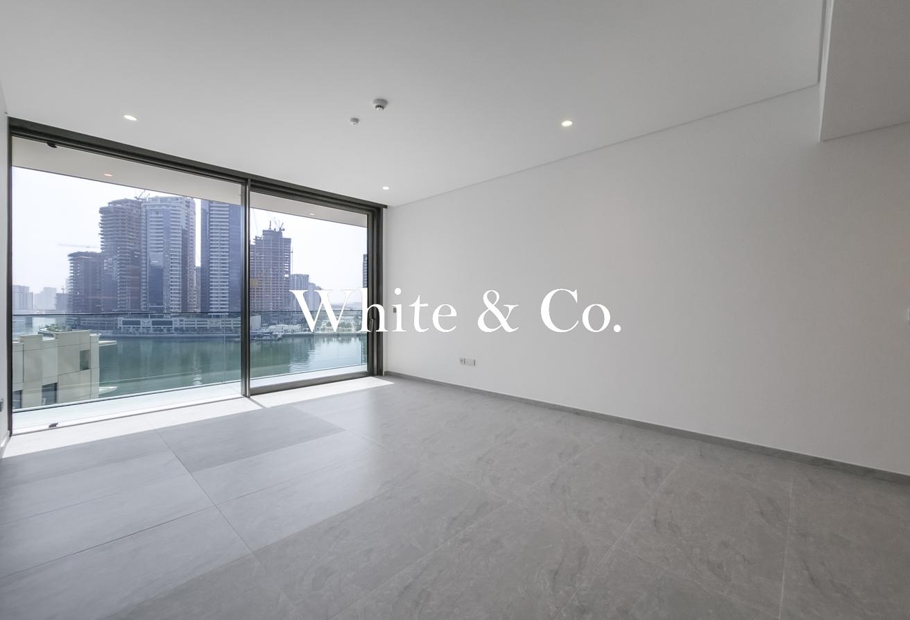 CANAL VIEW | LOWER FLOOR | LARGE LAYOUT photo 5