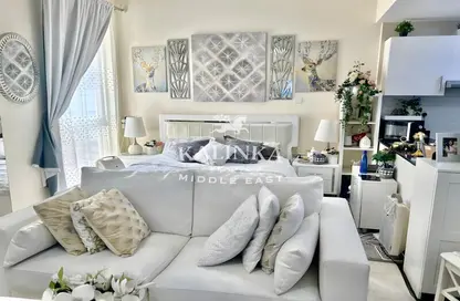 شقة - 1 حمام للايجار في جولدن وود فيوز 1 - مثلث قرية جميرا - دبي