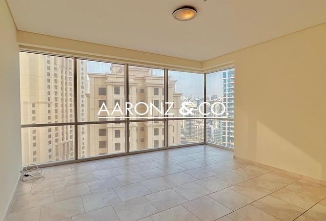 82785061 - Property Image 3