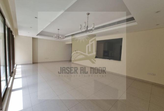 125638949 - Property Image 3