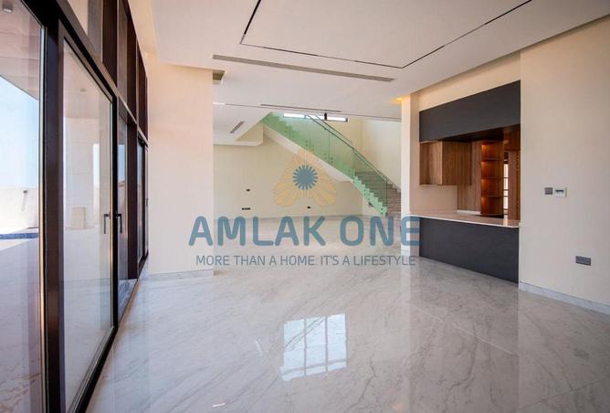 128351909 - Property Image 2