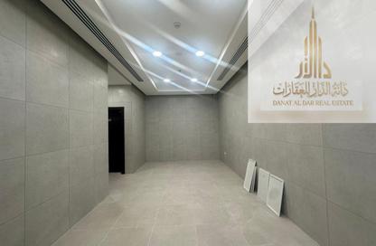 شقة - 1 حمام للبيع في قرية الاميرة - الياسمين - عجمان