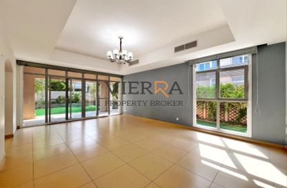 Villa - 3 - 4 for sale in Cluster B - Cedre Villas - Dubai Silicon Oasis - Dubai