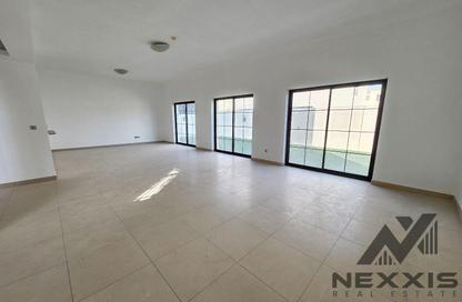 Villa - 5 - 6 for rent in Nad Al Sheba Villas - Nad Al Sheba 3 - Nad Al Sheba - Dubai