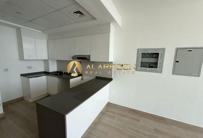 111422160 - Property Image 2