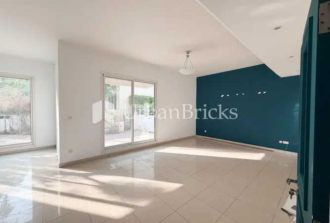 151911958 - Property Image 3