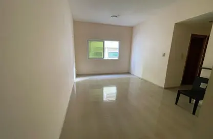 Apartment - 1 Bedroom - 2 Bathrooms for rent in Al Mahatta - Al Qasimia - Sharjah