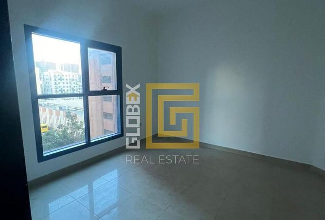 63665442 - Property Image 3